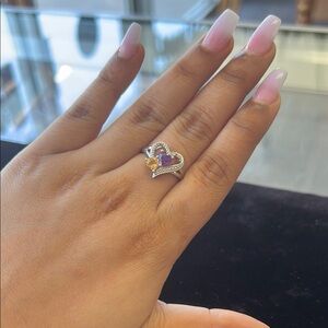 Elegant Heart-Shaped Silver and Gold Ring